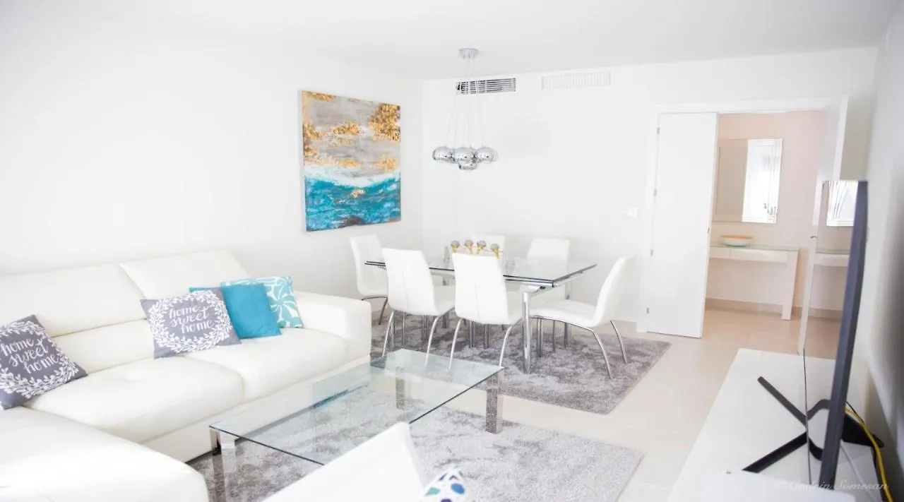 Lovely Apartment Centrally Located In Estepona Spain