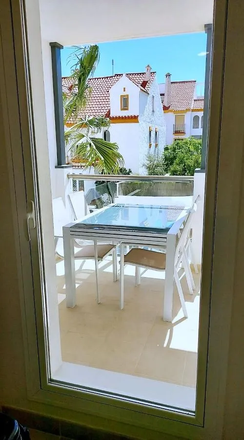 Lovely Apartment Centrally Located In Estepona